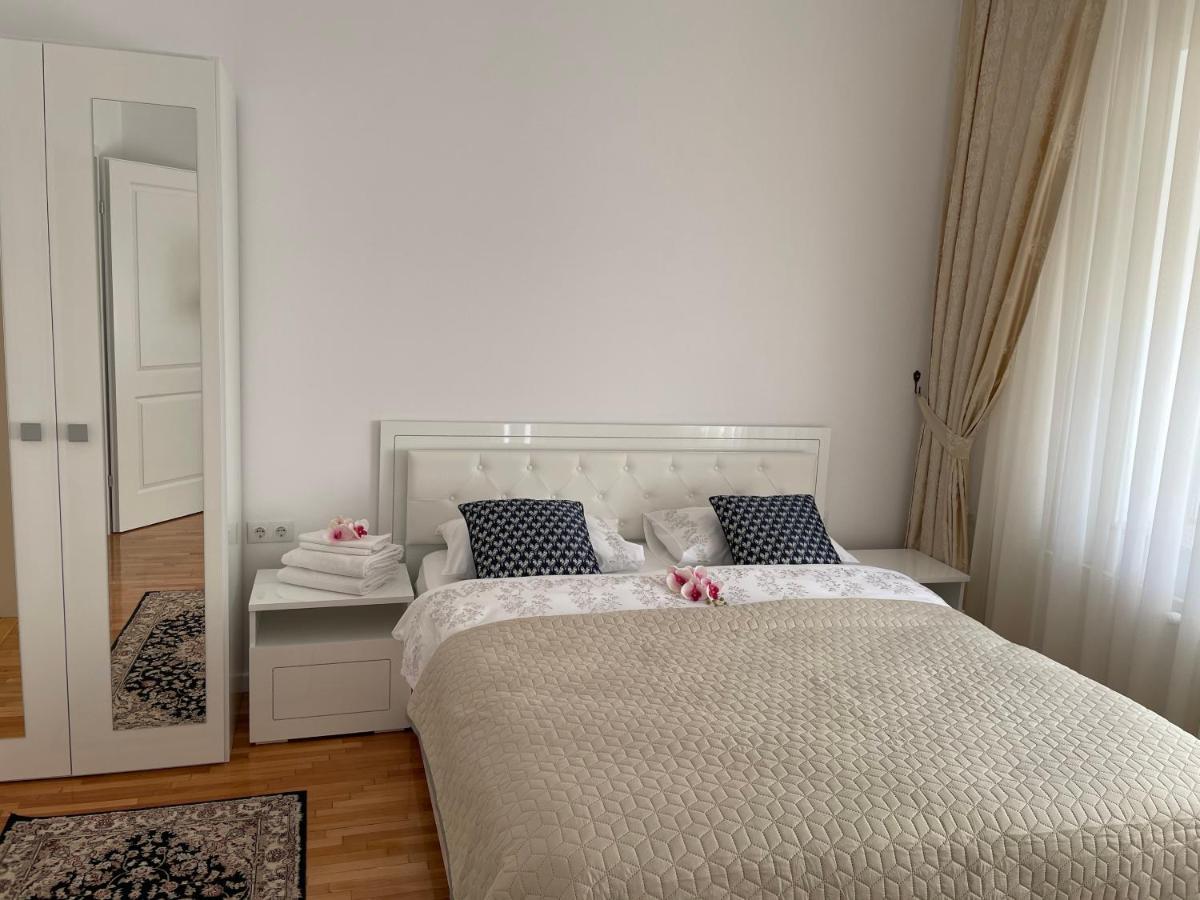 Orhideea Apartment オラデア エクステリア 写真